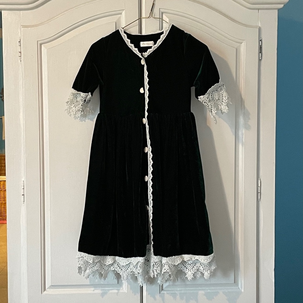 Trish Scully Rosalina Dress Emerald Velvet, size 10